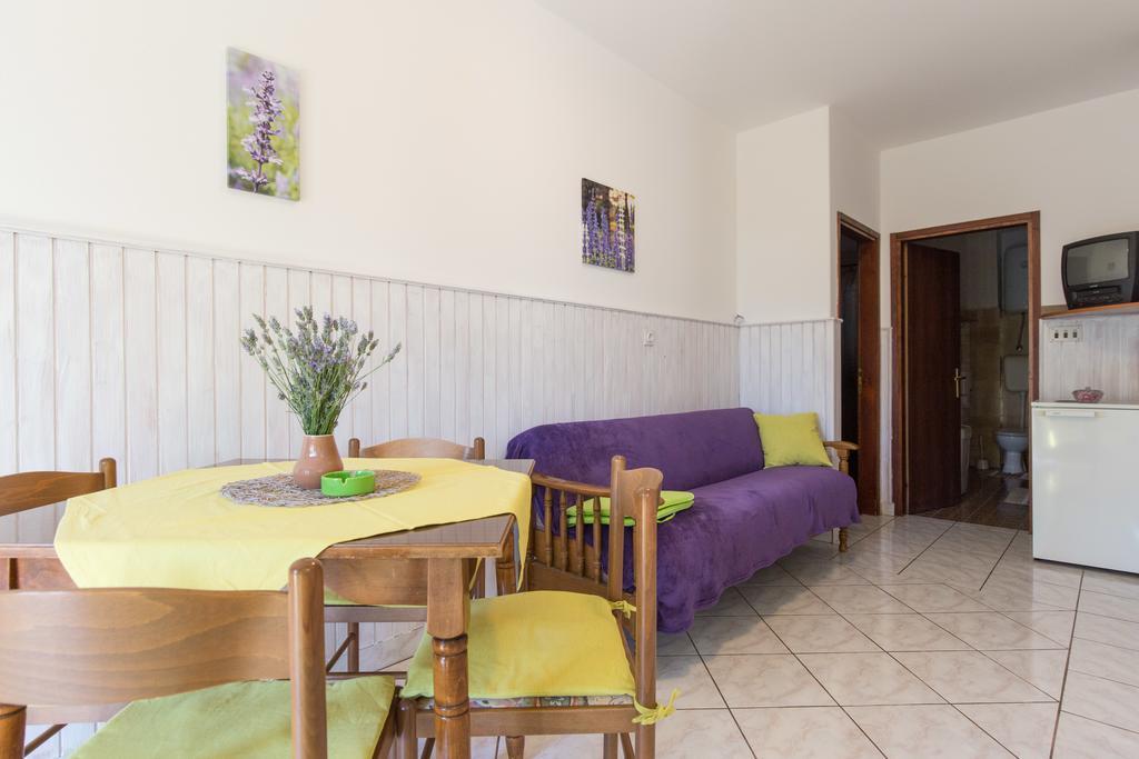 Apartment Milka A4 Krk Town Exteriér fotografie