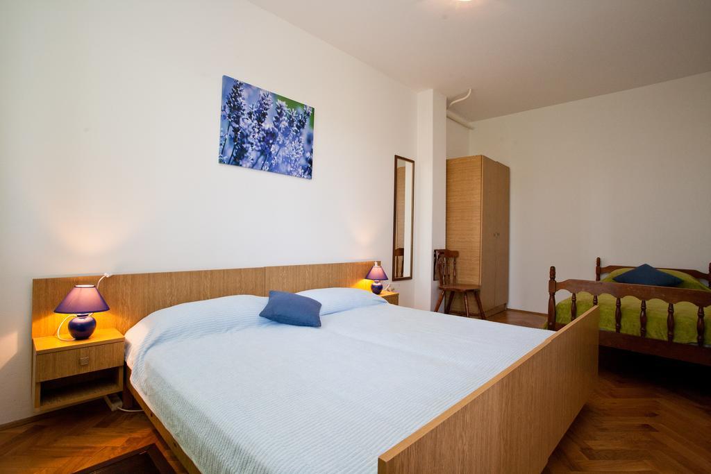 Apartment Milka A4 Krk Town Exteriér fotografie